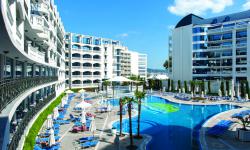Hotel Chaika Beach Resort***