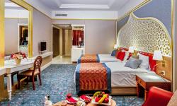 Royal Taj Mahal*****