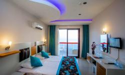 Kleopatra Ada Beach****