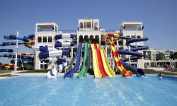 Sunset Resort*****