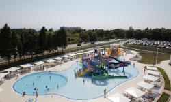 Sunset Resort*****
