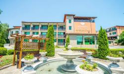 Arkutino Family Resort****